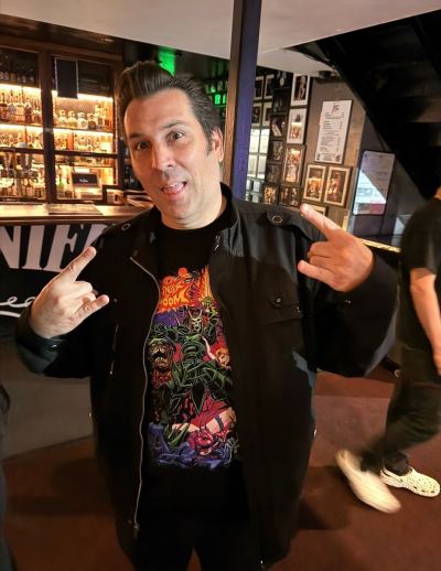 Bringer of Doom fan — fan-03-bar